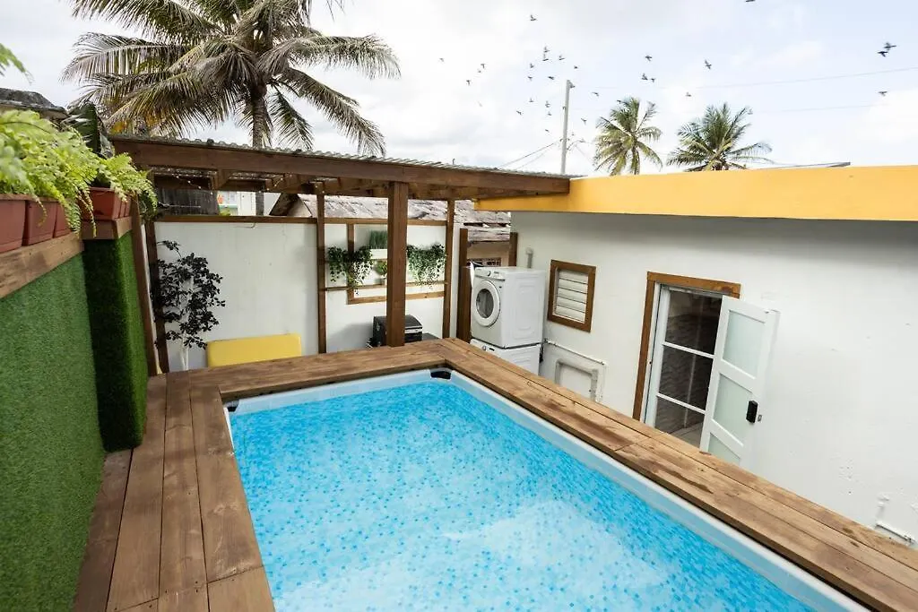 ארסיבו Casita Caribe Beachside Oasis With Pool & Bbq 0*,  פוארטו ריקו