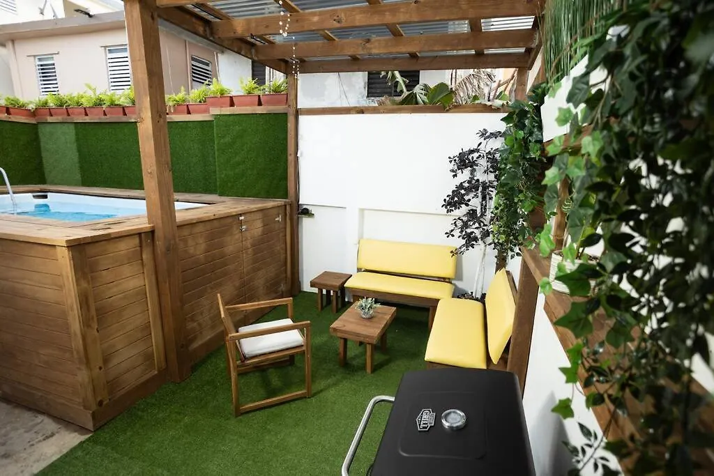 ארסיבו Casita Caribe Beachside Oasis With Pool & Bbq